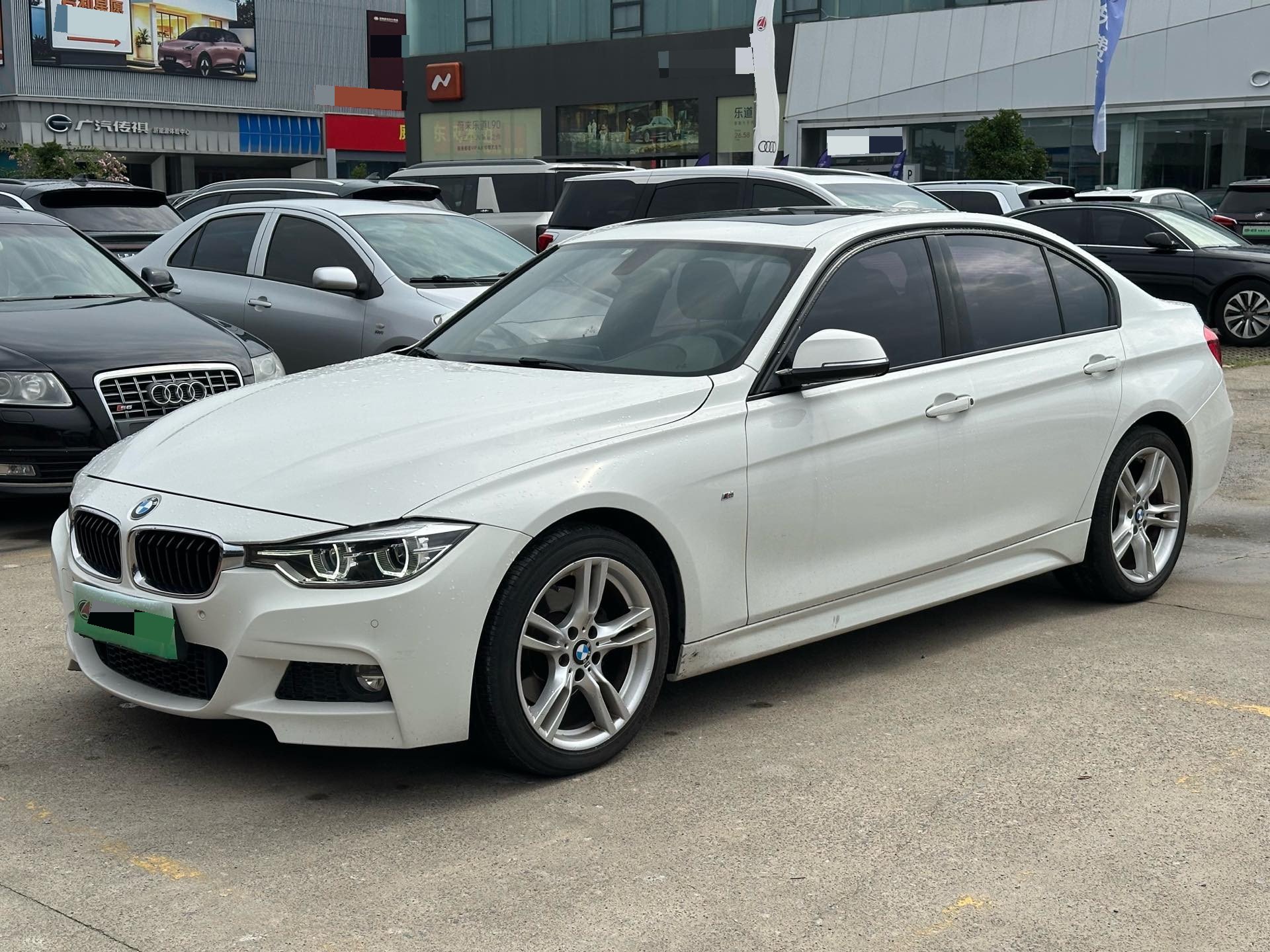 BMW 3 Series 2017 BMW 3 Series 2017 car image