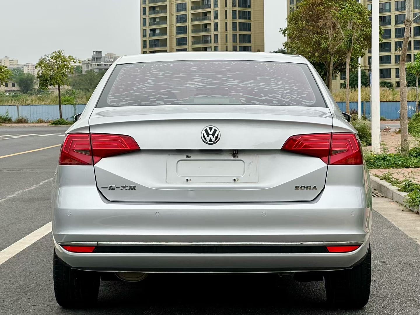 Volkswagen Bora 2016 car image #7