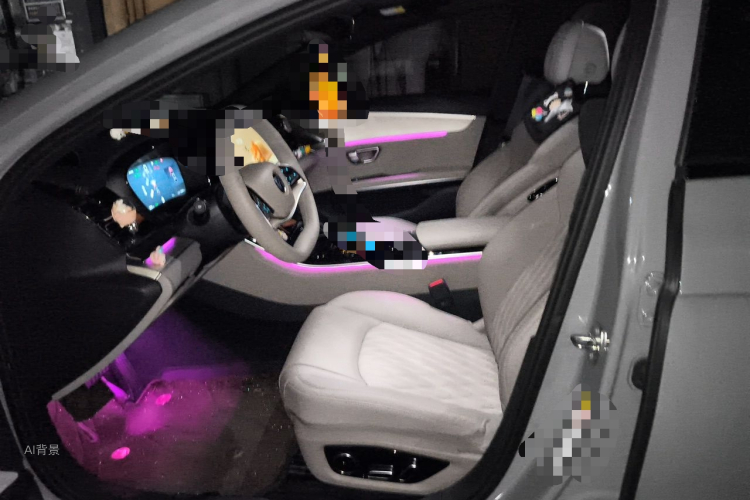 BYD Han 2025 car image #17