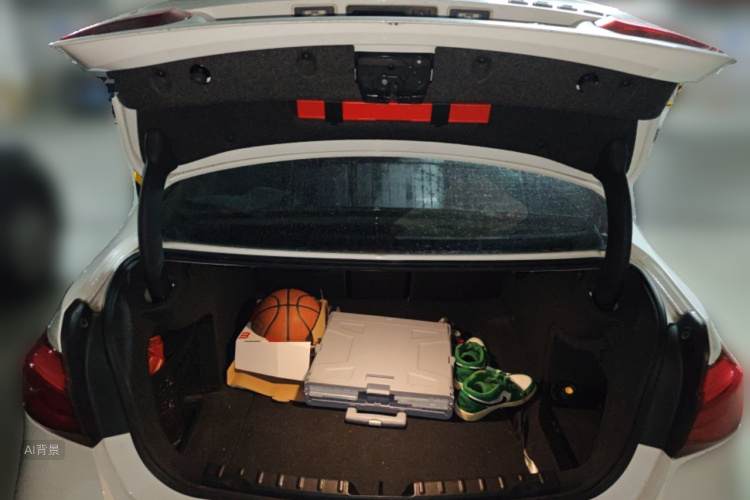 BMW 3 Series 2018 صورة سيارة #21