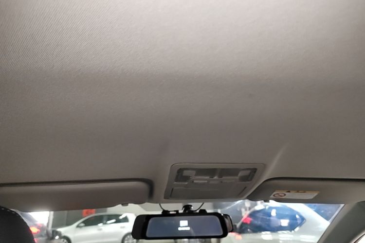 Toyota Corolla 2018 #21 Toyota Corolla 2018 car image #21