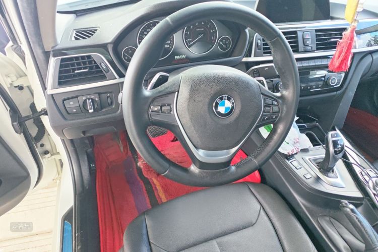 BMW 3 Series 2017 #12 BMW 3 Series 2017 car image #12