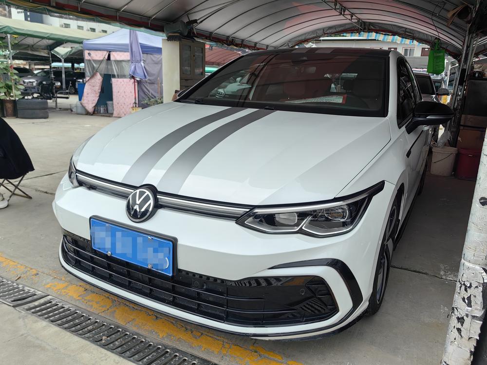 Volkswagen Golf 2021 صورة سيارة 