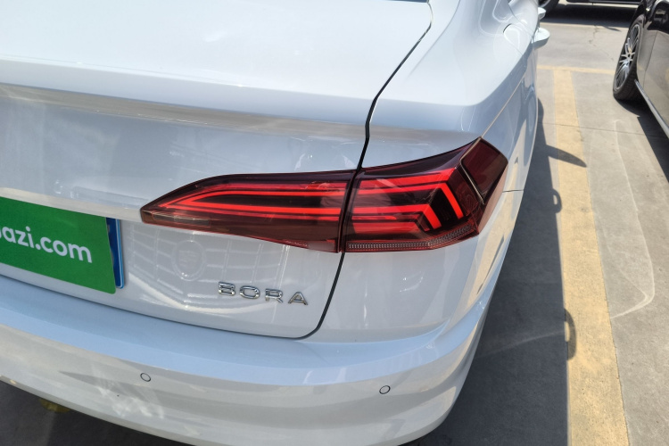 Volkswagen Bora 2021 изображение автомобиля #8