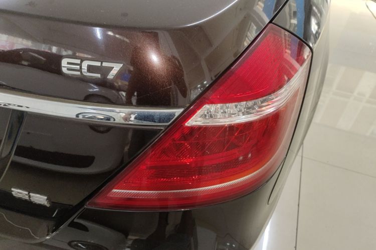 GEELY Emgrand 2015 car image #8
