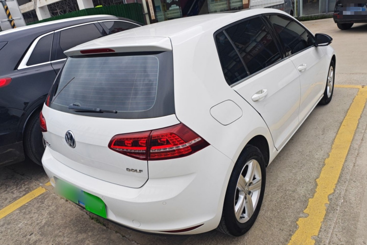 Volkswagen Golf 2017 imagen de coche #6