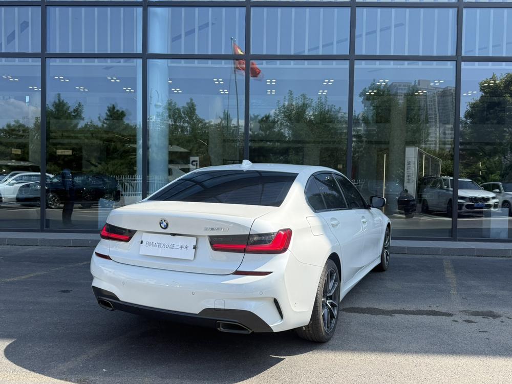 BMW 3 Series 2019 #5 BMW 3 Series 2019 car image #5