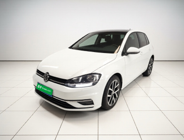 Volkswagen Golf 2020 car image 