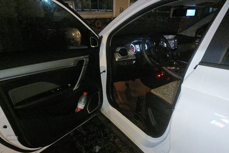 GEELY Coolray 2024 #18 GEELY Coolray 2024 car image #18