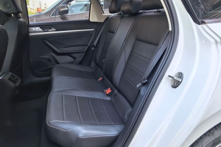 Volkswagen Lavida 2021 car image #17