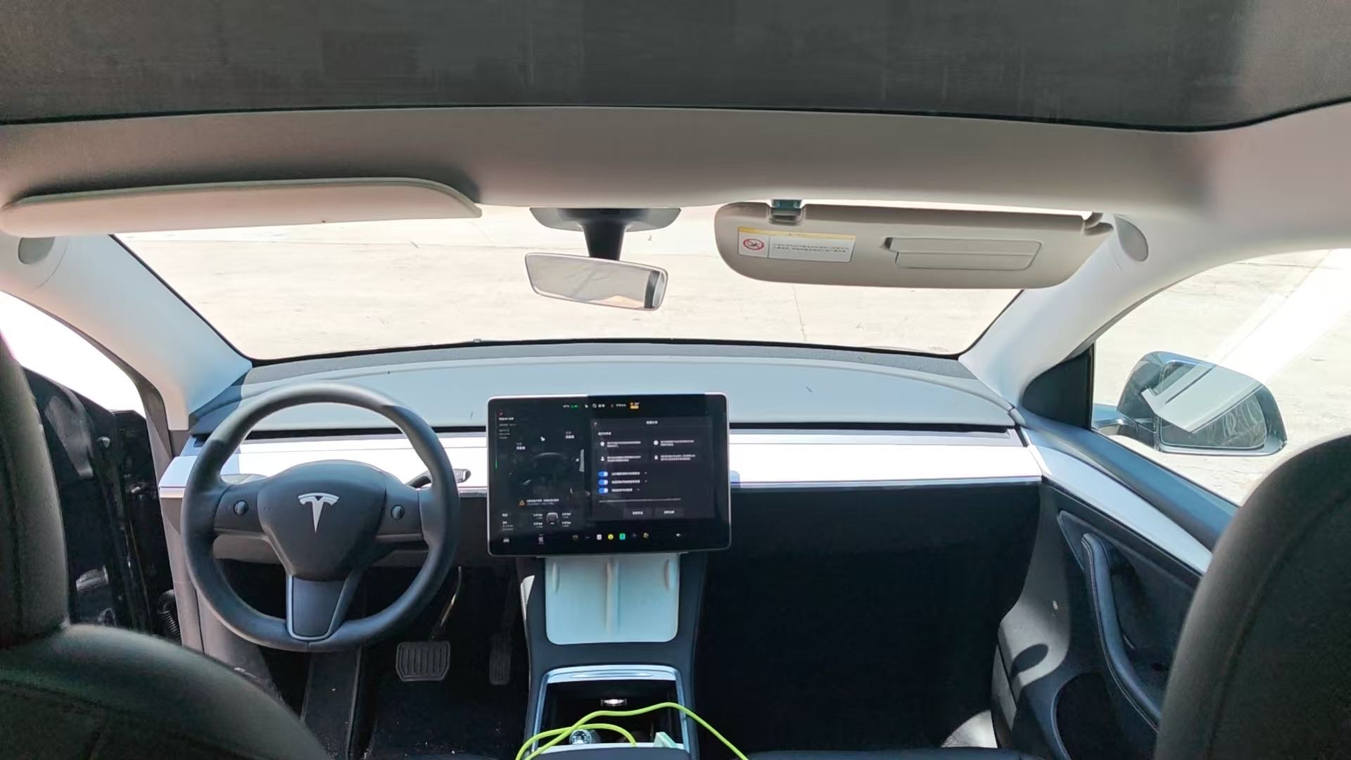 Tesla Model Y 2024 car image #4