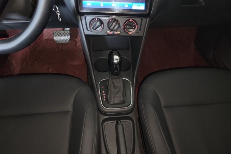 Volkswagen Polo 2019 #18 Volkswagen Polo 2019 car image #18