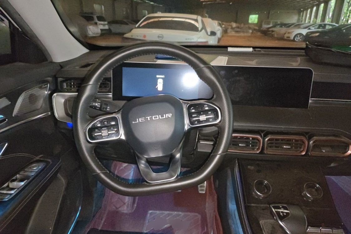 Jetour X70 PLUS 2020 #22 Jetour X70 PLUS 2020 car image #22