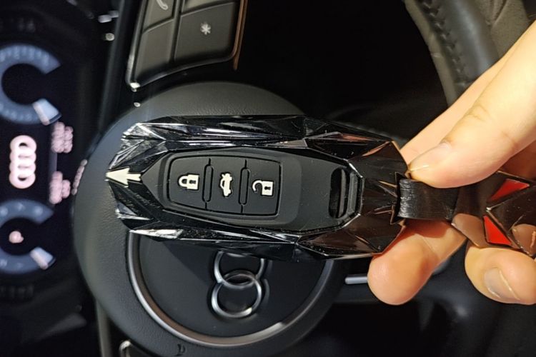 Audi A3 2021 car image #9