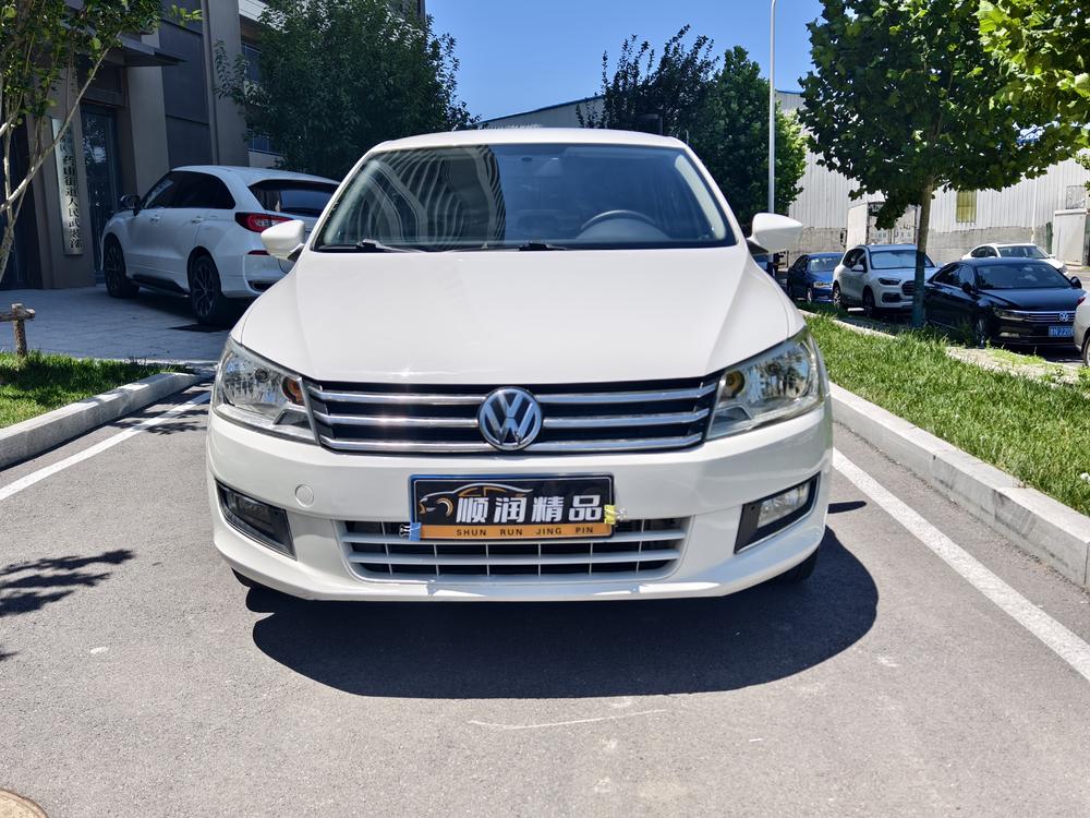 Volkswagen Santana 2016 car image #2