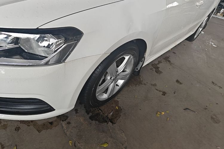 Volkswagen Lavida 2017 car image #9