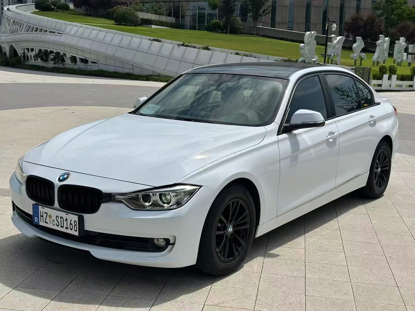 BMW 3 Series 2015 car image 