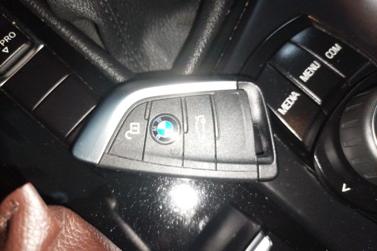 BMW X1 2018 imagen de coche #9