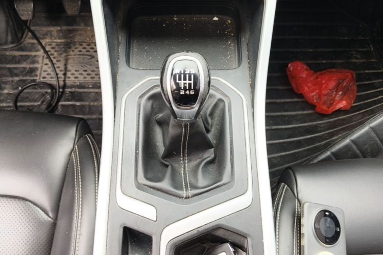 GEELY Vision X6 2020 #14 GEELY Vision X6 2020 imagen de coche #14