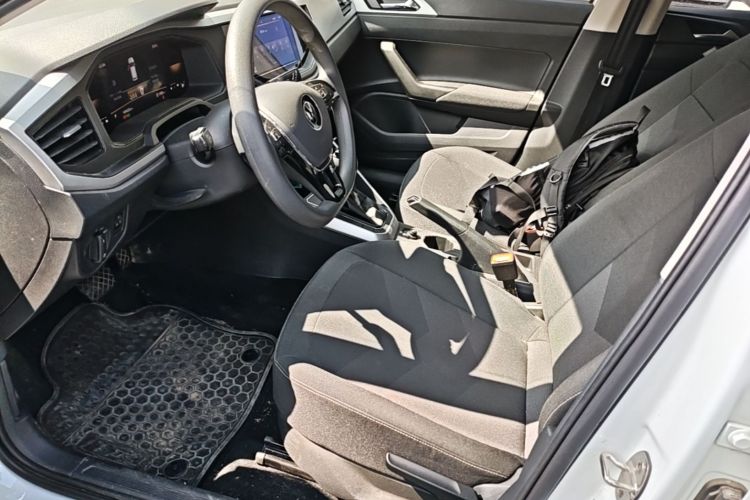 Volkswagen Polo 2023 car image #15