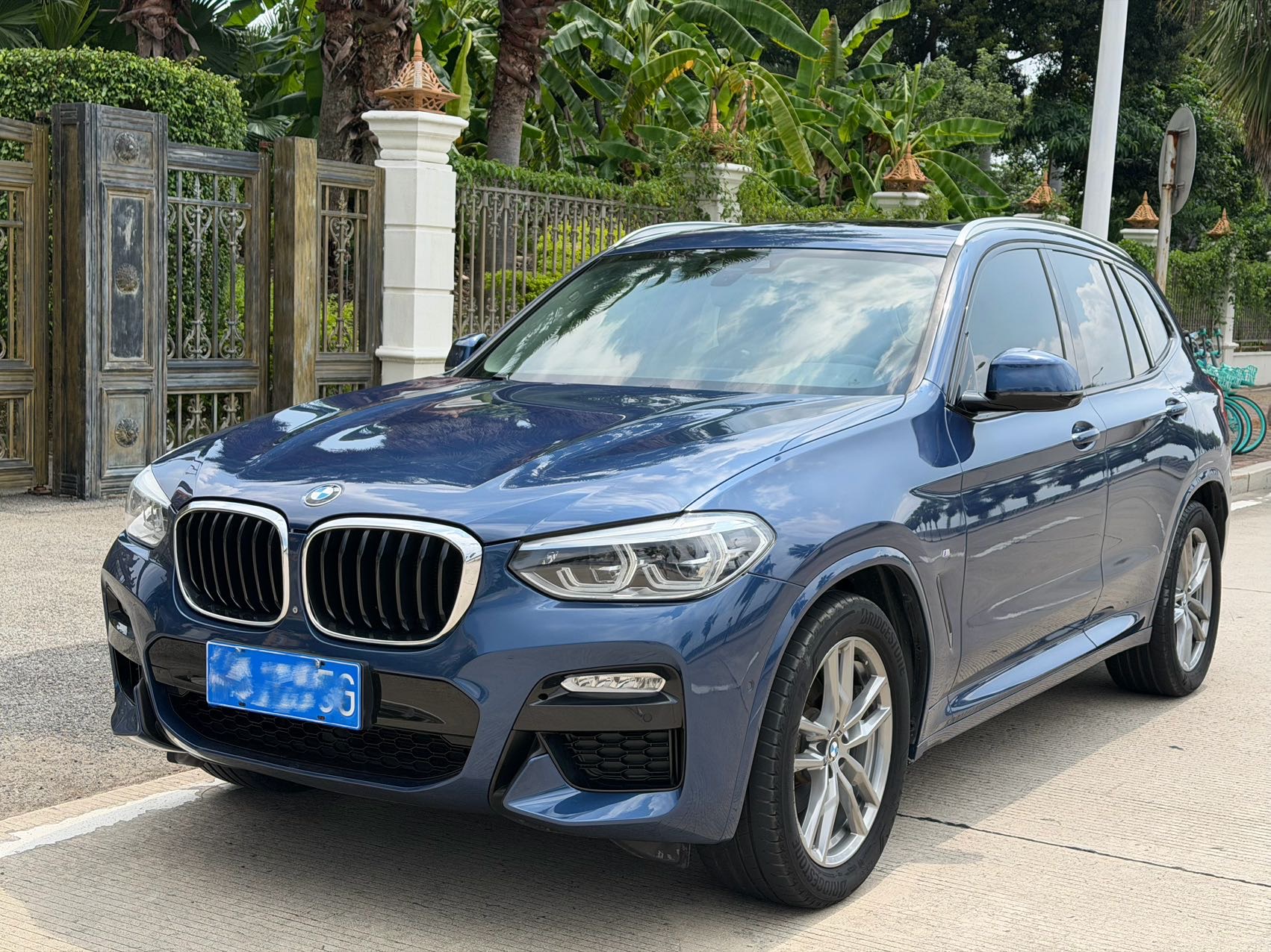 BMW X3 2019 BMW X3 2019 car image