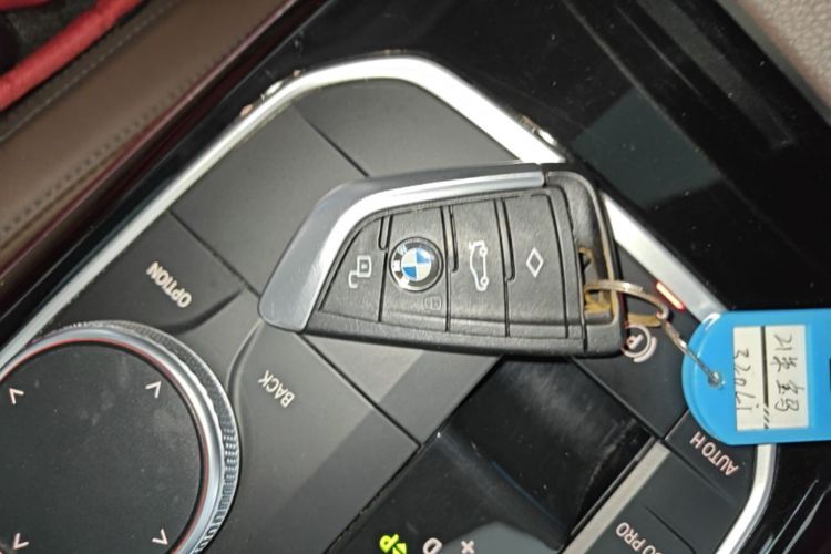 BMW 3 Series 2021 #9 BMW 3 Series 2021 immagine di auto #9