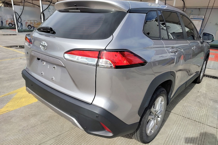 Toyota Corolla Cross 2024 صورة سيارة #7