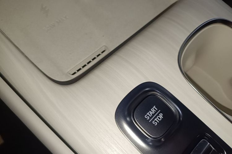 MI SU7 2025 #9 MI SU7 2025 immagine di auto #9