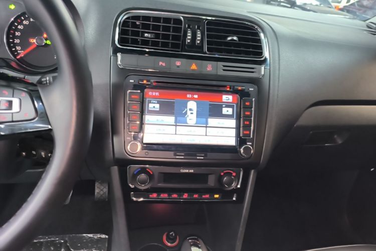 Volkswagen Polo 2016 #17 Volkswagen Polo 2016 car image #17