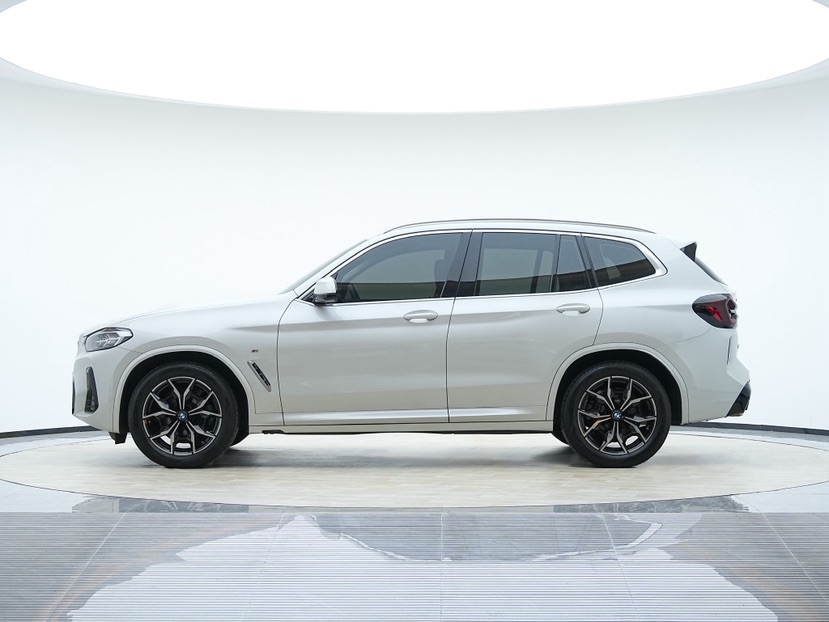 BMW X3 2024 #4 BMW X3 2024 car image #4