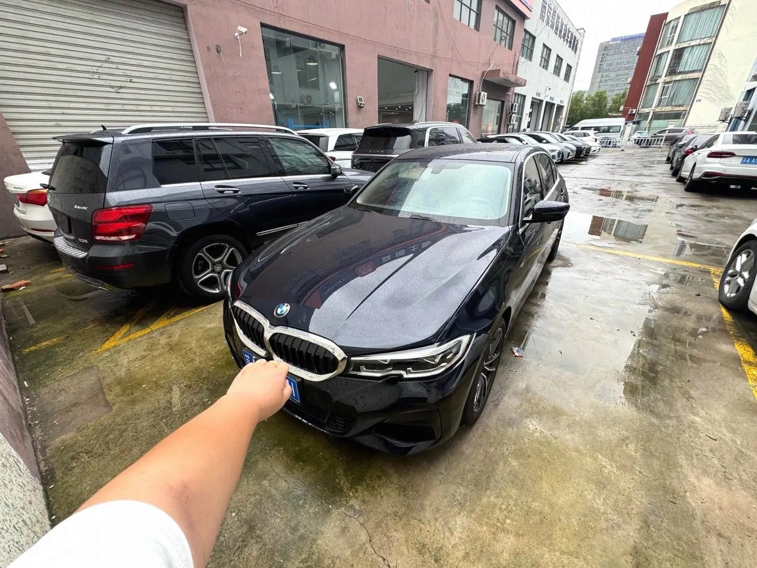 BMW 3 Series 2022 BMW 3 Series 2022 car image