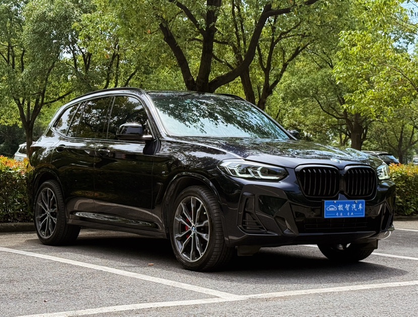 BMW X3 2022 car image #3