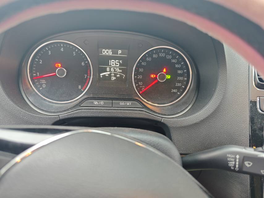 Volkswagen Polo 2018 car image #4