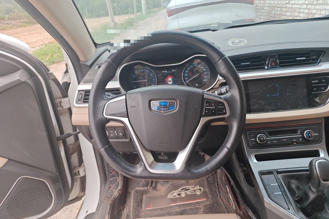 GEELY Emgrand 2018 car image #22