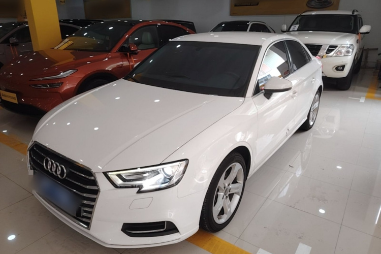 Audi A3 2019 #2 Audi A3 2019 صورة سيارة #2