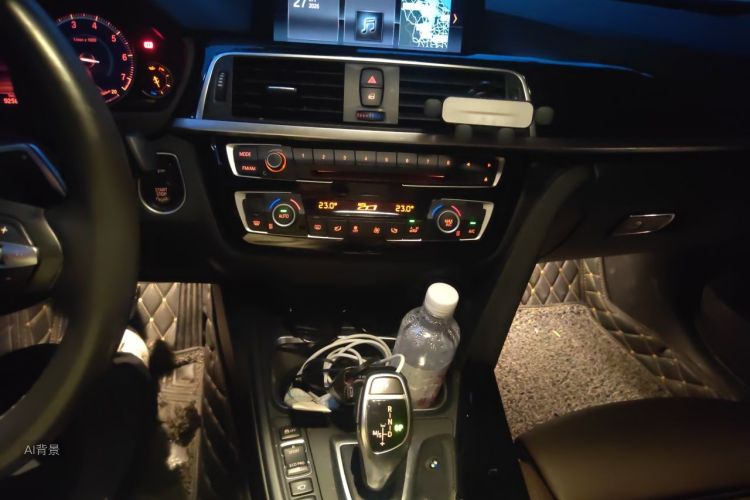 BMW 3 Series 2019 #15 BMW 3 Series 2019 car image #15