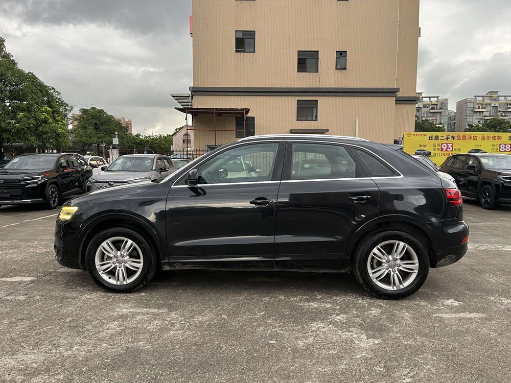 Audi Q3 2014 car image #4