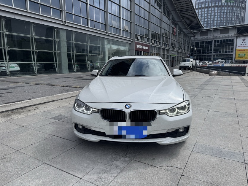 BMW 3 Series 2017 BMW 3 Series 2017 car image
