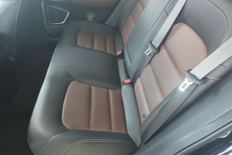GEELY Emgrand GL 2018 car image #17