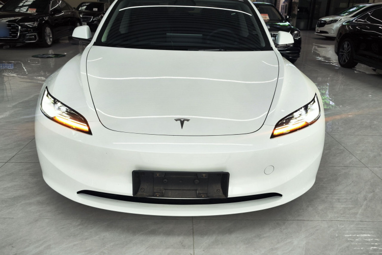Tesla Model 3 2024 #3 Tesla Model 3 2024 immagine di auto #3