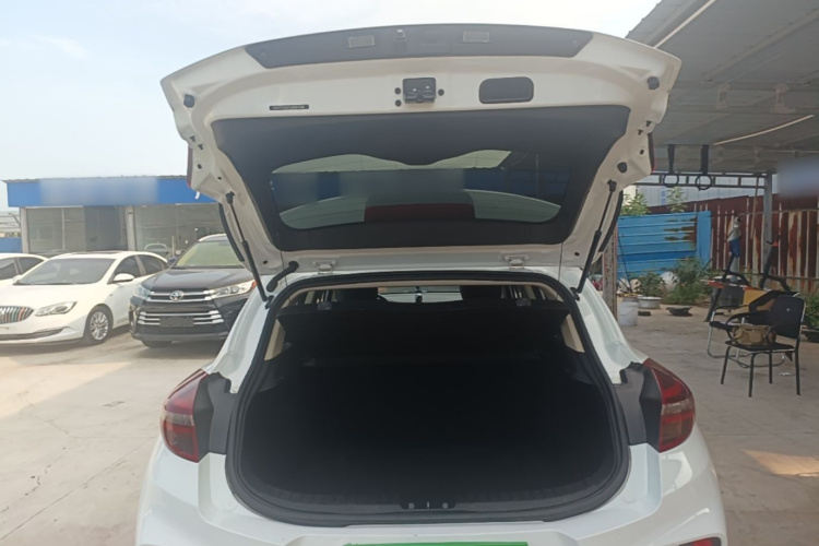 GEELY Emgrand GS 2020 car image #19