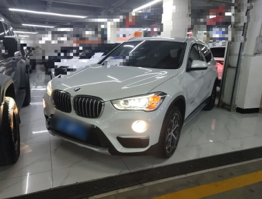 BMW X1 2018 BMW X1 2018 car image