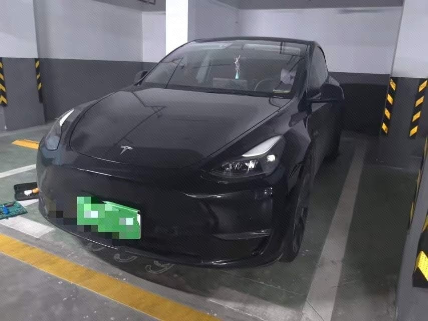 Tesla Model Y 2022 Tesla Model Y 2022 car image