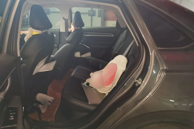 GEELY Emgrand 2022 car image #14