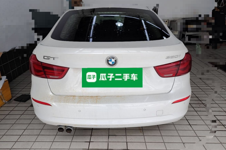 BMW 3 Series GT 2018 car image #6