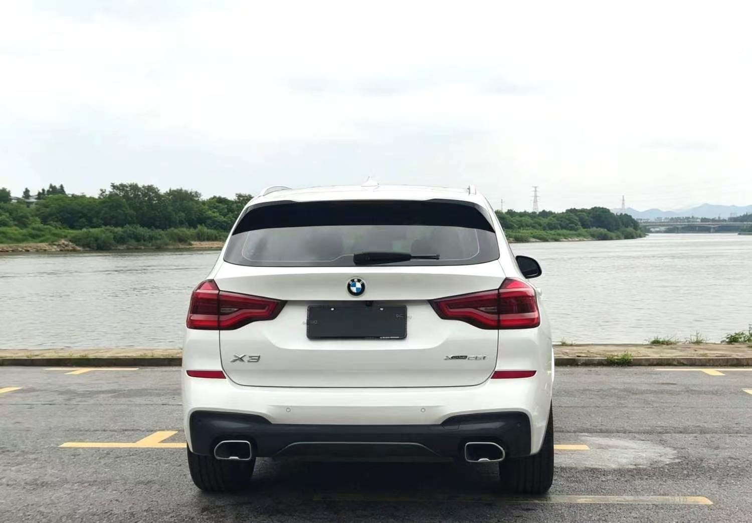 BMW X3 2019 #4 BMW X3 2019 car image #4