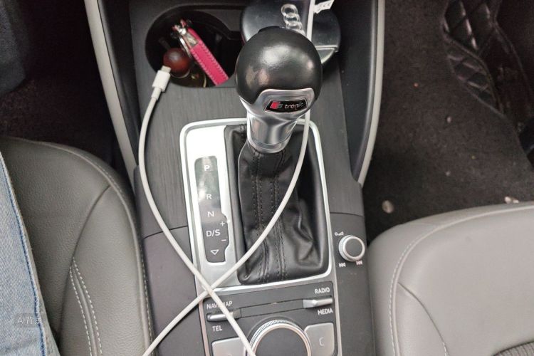 Audi A3 2018 #16 Audi A3 2018 car image #16