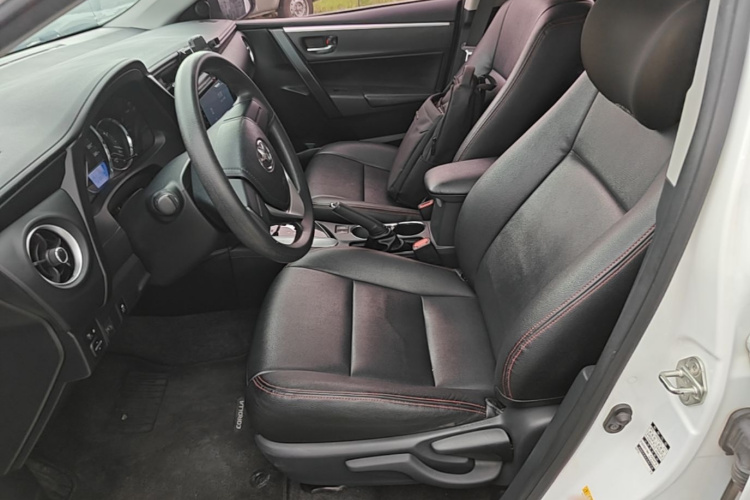 Toyota Corolla 2018 #15 Toyota Corolla 2018 car image #15