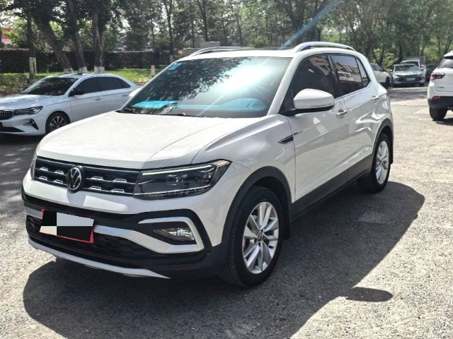 Volkswagen T-Cross 2022 car image 
