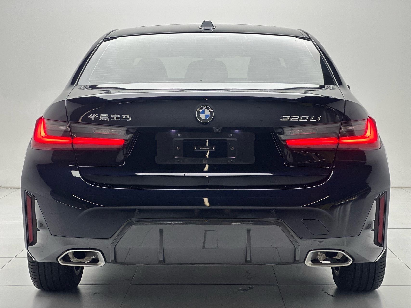 BMW 3 Series 2023 car image #8